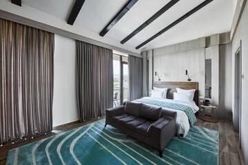 Фото номера Королевский люкс с террасой (в новом здании) Отель Ambassadori Kachreti Golf Resort г. Kachretʼi 2